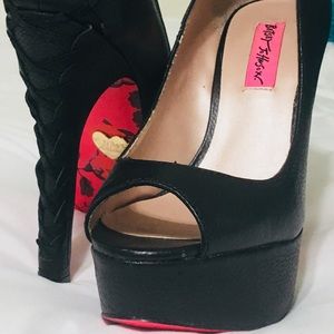 Betsey Johnson Peep Toe Pump